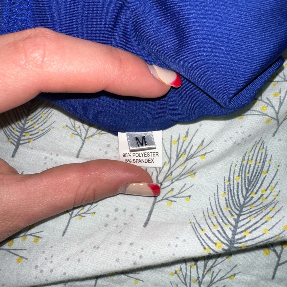 Blue Tank - Picture 3 of 3